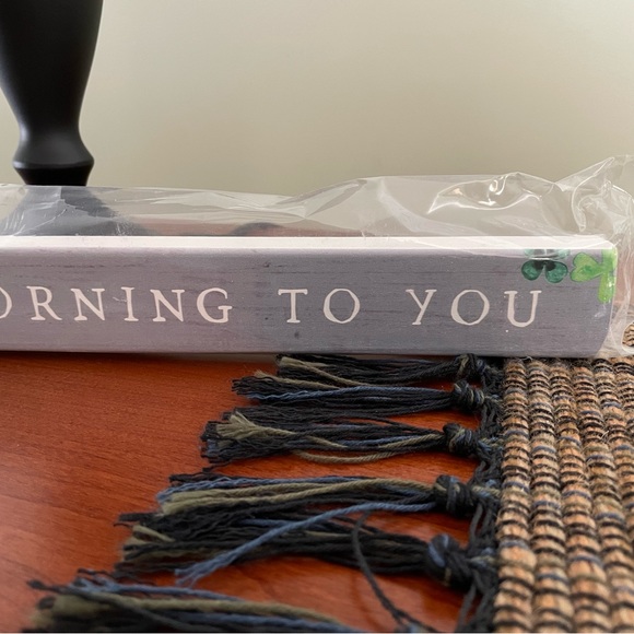 Top o the morning to you - St Patrick’s Day decor - small shelf sitter sign - Picture 3 of 5